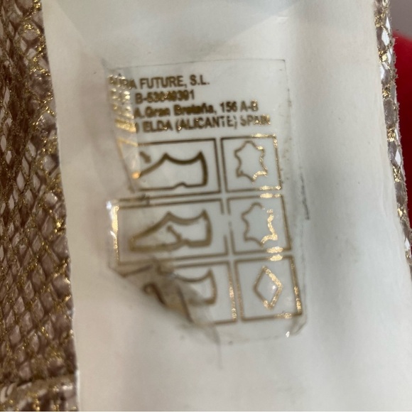 GADEA Sz 40 Snake Golden Rubber Sporty Sole Comfort Made in Spain 3” Heels Shoes - Picture 10 of 12